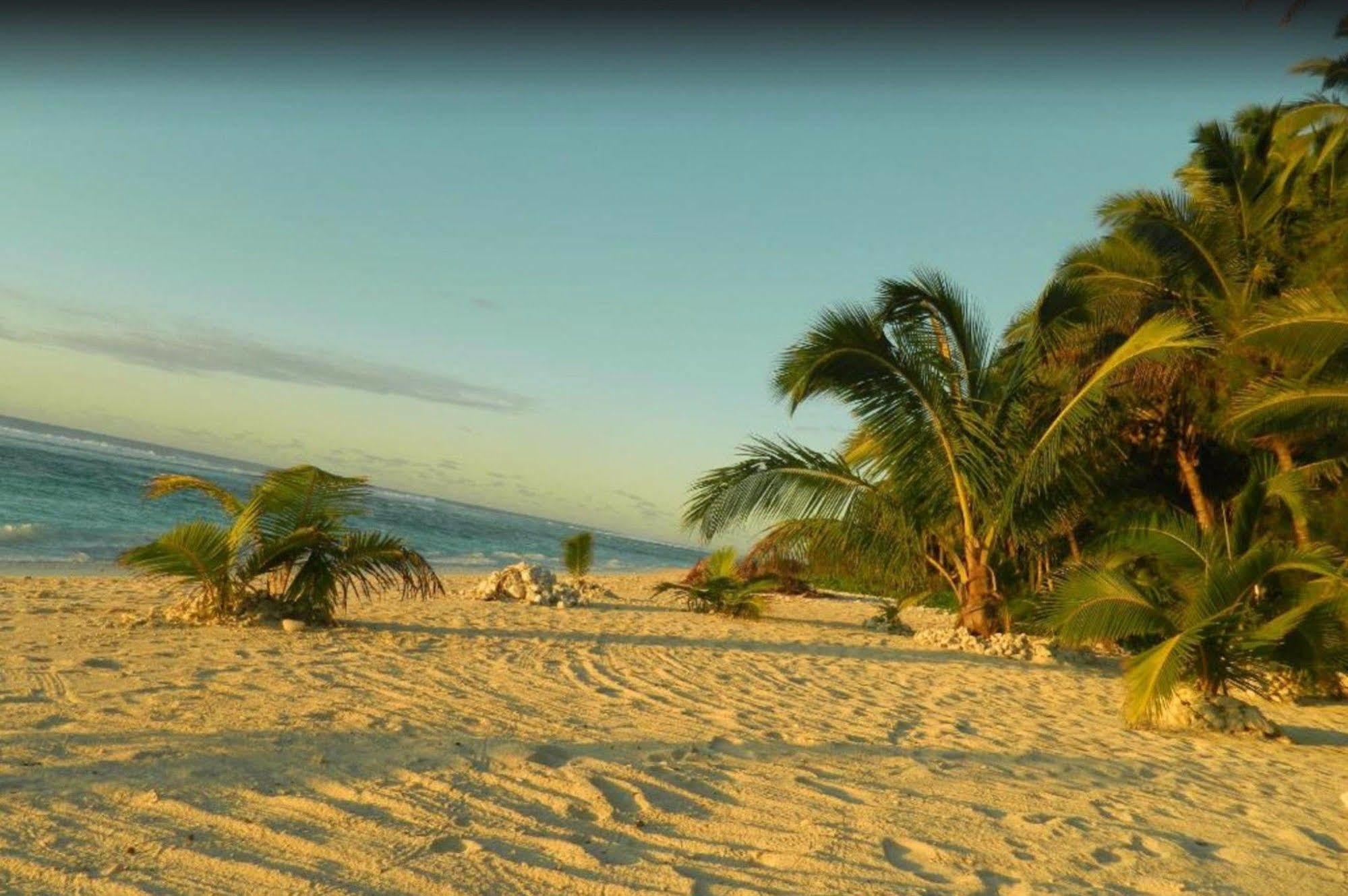 Reef Motel - Aitutaki Arutanga Exteriér fotografie